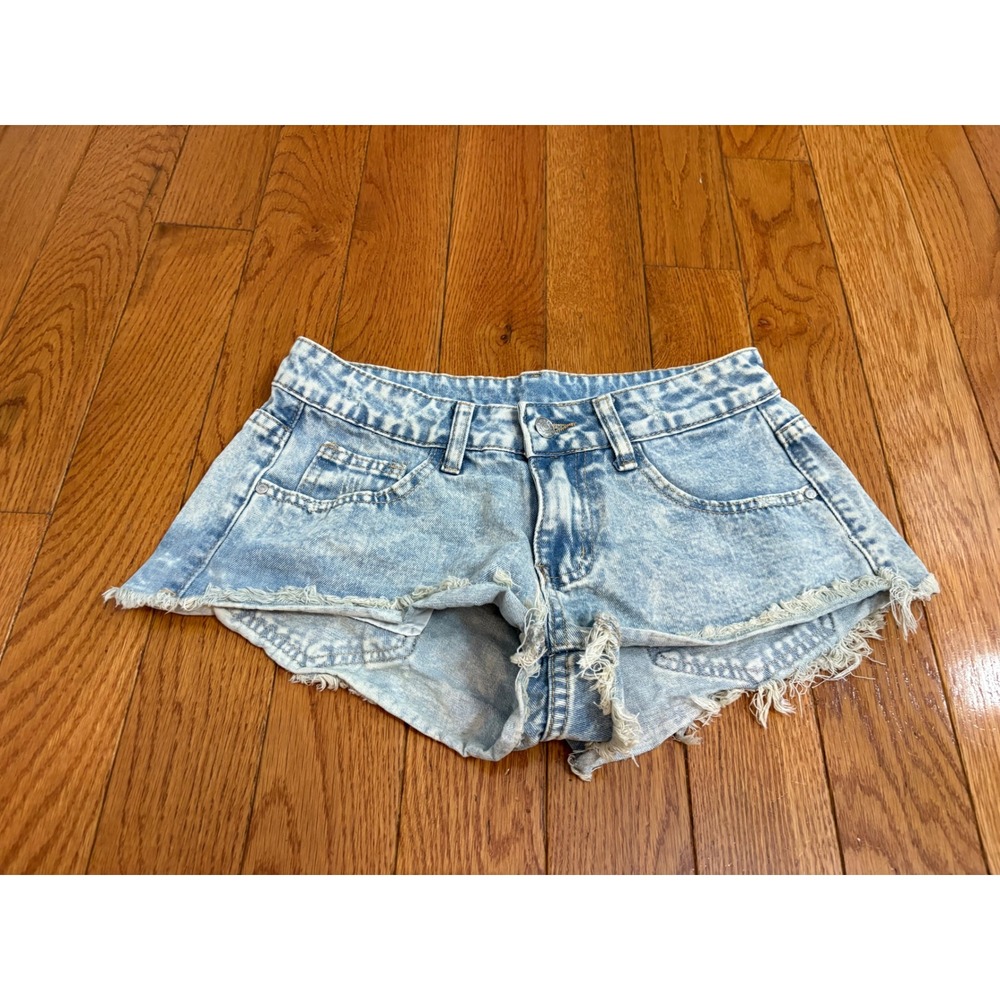 SHEIN Womens Size 27 Light Acid Wash Distressed Frayed Hem Denim Jean Shorts